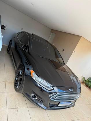 FORD FUSION 2.0 TITANIUM FWD 16V GASOLINA 4P AUTOMÁTICO FORD FUSION 2.0 TITANIUM FWD 16V GASOLINA 4P AUTOMÁTICO